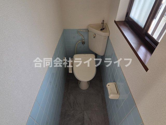 トイレ　落ち着いたトイレです