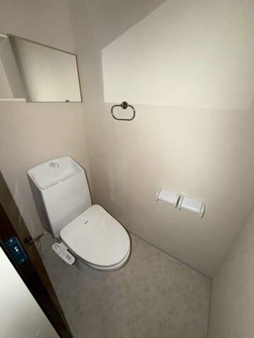 ＪＲ内房線 姉ケ崎駅 徒歩38分 2階建 新築のトイレ写真