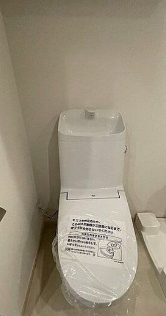 トイレ　別号室参考写真