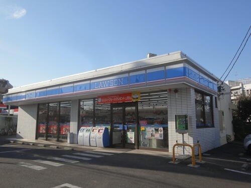 コンビニ　ローソン総社中央五丁目店（コンビニ）まで381m