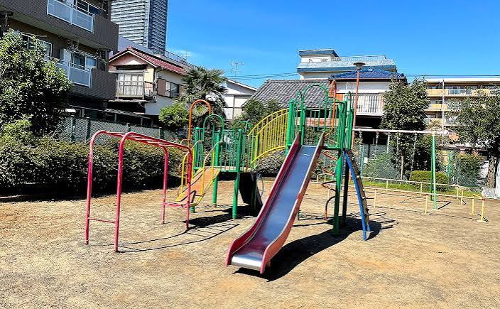 公園　子安東公園（公園）まで136m