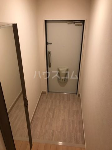 ハピネスの玄関写真