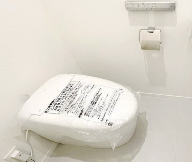 トイレ　別部屋同仕様