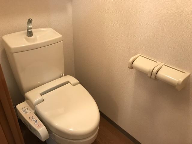 トイレ　シャワー付トイレ