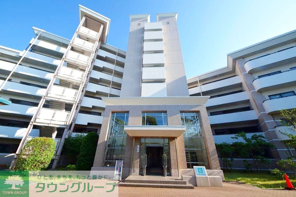 エントランス　お問合せはタウンハウジングまで！※現地待合わせ相談可能