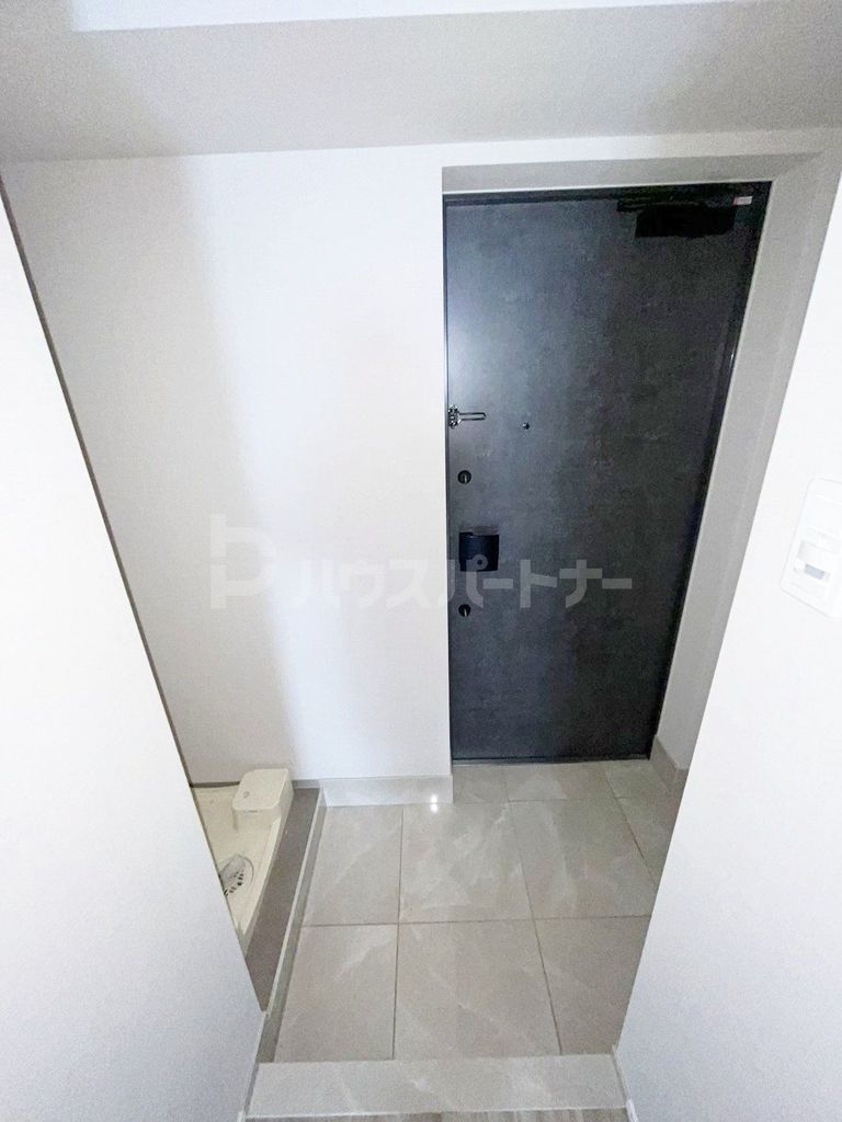 DIPS東十条駅前RESIDENCEの玄関写真