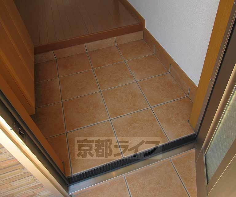 岡本ハウスの玄関写真