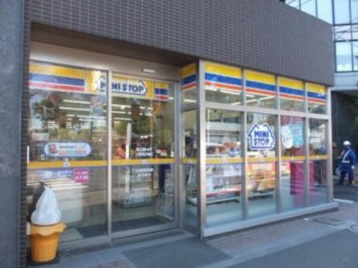 コンビニ　ミニストップ　上野池之端店（コンビニ）まで540m