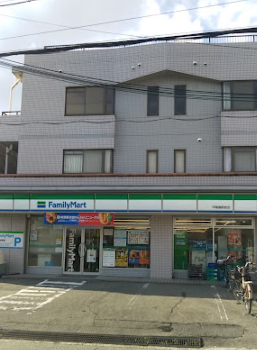 コンビニ　ファミリーマート 甲陽園駅前店（コンビニ）まで617m