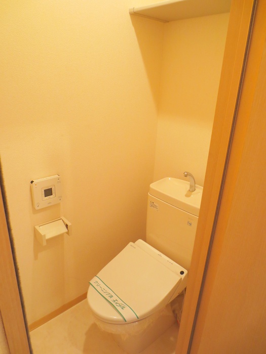 PROPERTY CULMINATIONのトイレ写真