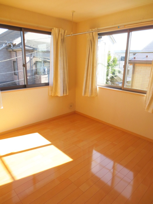 PROPERTY CULMINATIONの居間写真