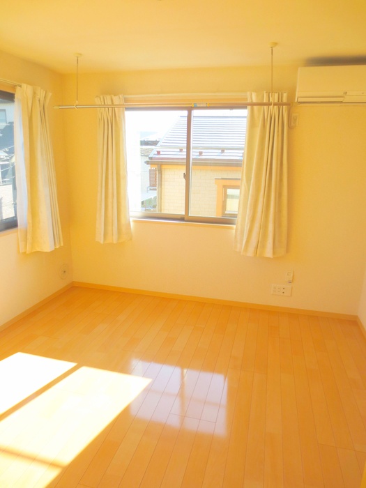 PROPERTY CULMINATIONの居間写真