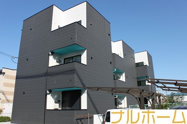 ＪＲ関西本線 加美駅 徒歩7分 築8年
