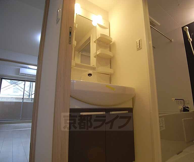 リバーサイド桂 壱番館の内装写真