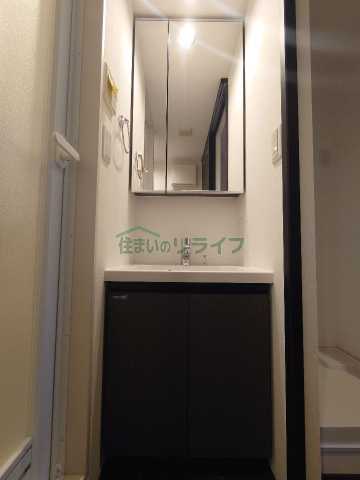 プラティーク中野坂上の内装写真