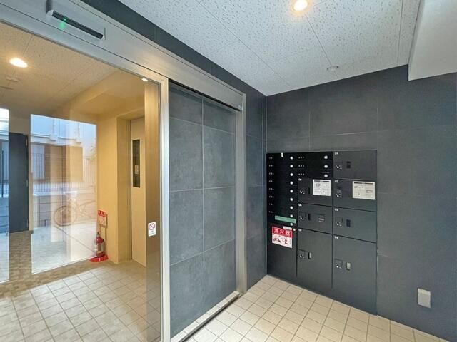 ロイヤルレジデンスの外観写真