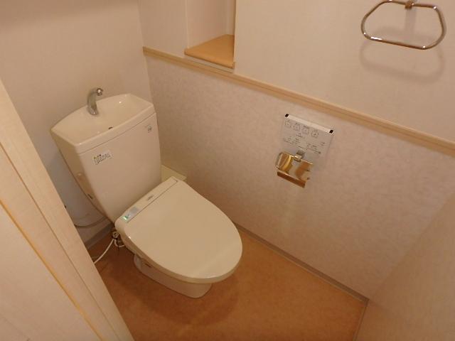 ローレルコート橿原神宮前のトイレ写真