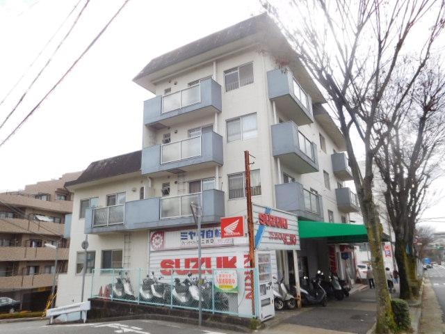 上田マンション池ノ谷の外観写真