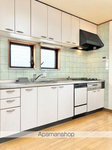 本郷戸建のキッチン写真