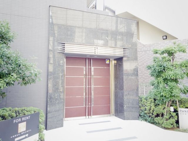 ＪＲ京浜東北線 大井町駅 徒歩4分 14階建 築19年の外観写真