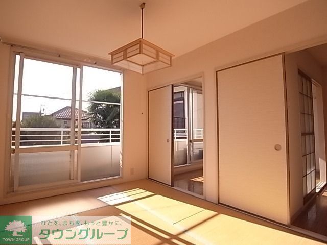 タウンコート七林の内装写真