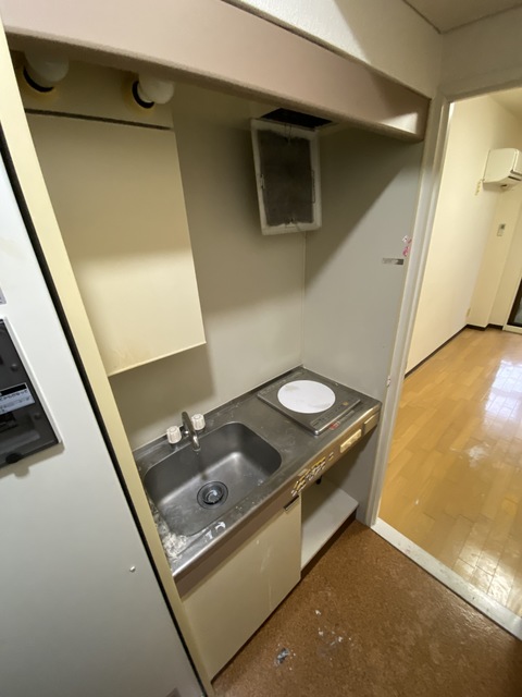 東京メトロ東西線 行徳駅 徒歩12分 4階建 築39年のキッチン写真