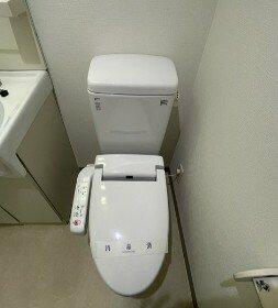 トイレ　他号室　同施工参考写真