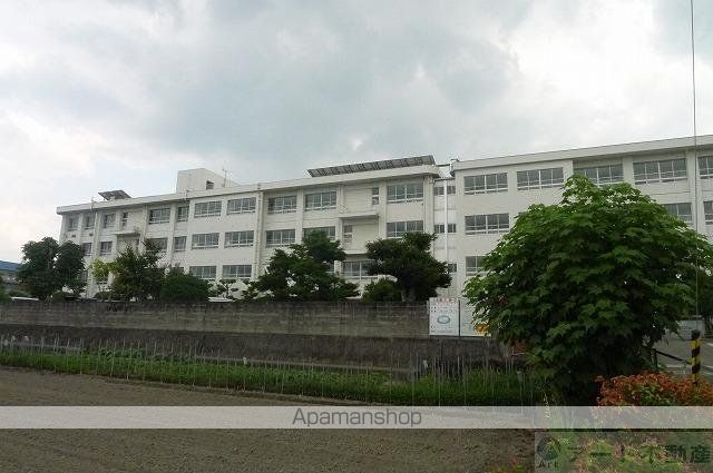 小学校　石井東小学校（小学校）まで677m