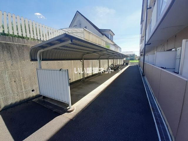 アステール鴻之台の外観写真