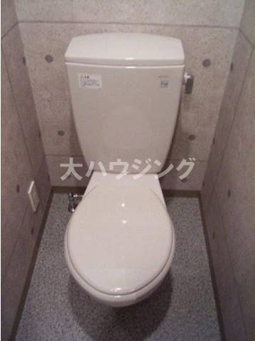 トーシンフェニックス田町のトイレ写真