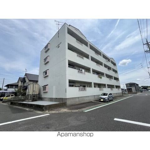 ＪＲ東海道本線 尾張一宮駅 バス乗車時間：16分 最寄りバス停で下車 徒歩6分 築38年