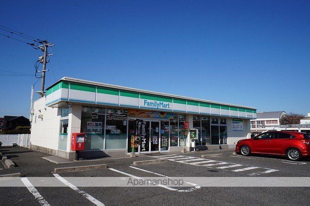 コンビニ　ファミリーマート菜の花大橋西店（コンビニ）まで150m