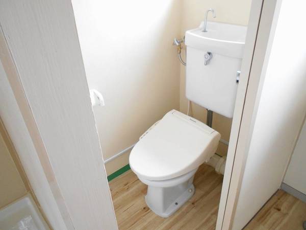 ビレッジハウス本巣2号棟のトイレ写真