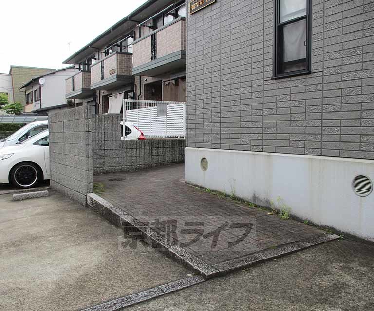 阪急嵐山線 上桂駅 徒歩9分 2階建 築26年の外観写真
