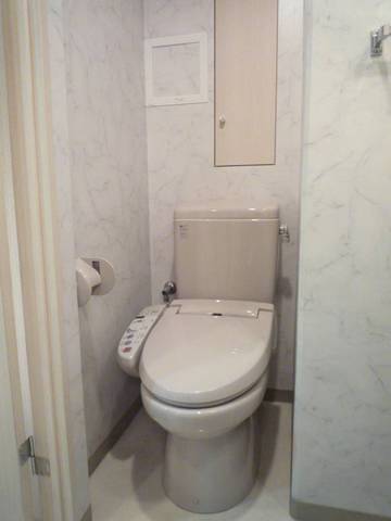 トイレ　清潔感のあるトイレです