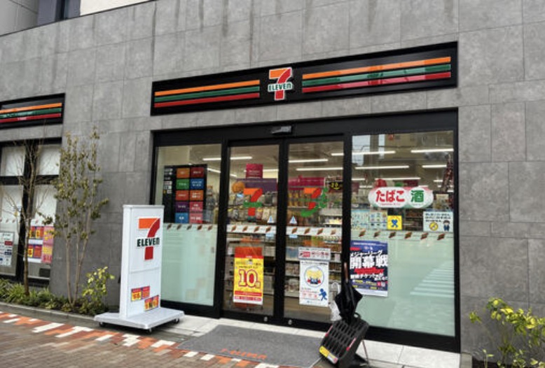 コンビニ　セブンイレブン墨田菊川2丁目店（コンビニ）まで82m