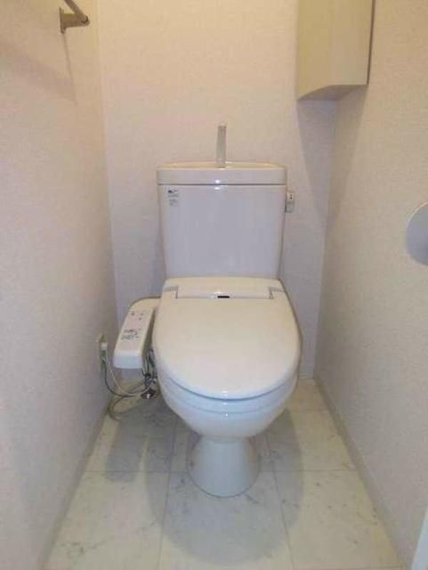 ヴェルト板橋イーストのトイレ写真