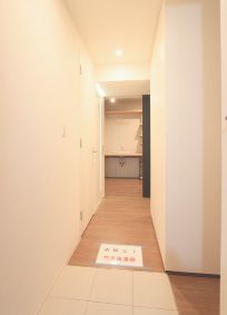 玄関　※同間取り別部屋参照