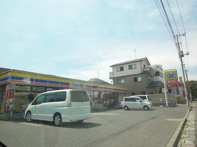 コンビニ　ミニストップ（コンビニ）まで50m