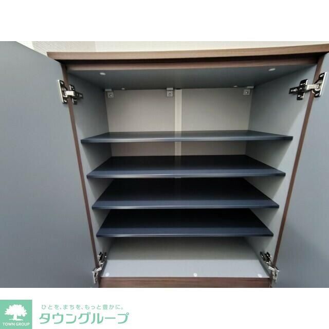 アレグレットフレールの内装写真