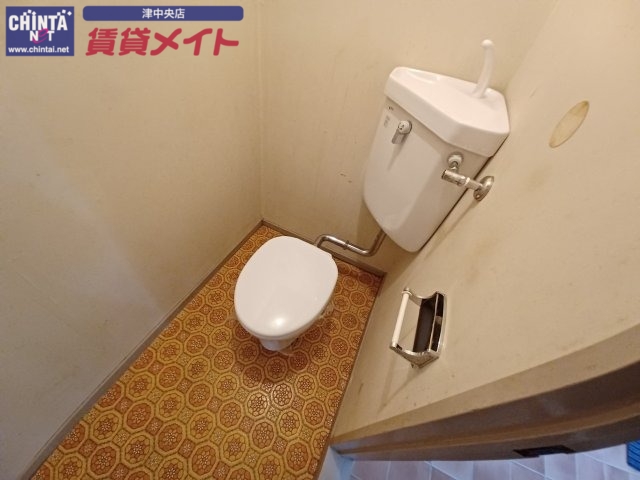 トイレ　別部屋画像参考