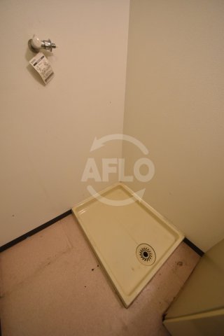 その他設備　マツダファミリーハイツ阿波座　洗濯機置き場