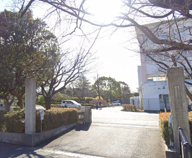小学校　刈谷市立衣浦小学校（小学校）まで344m