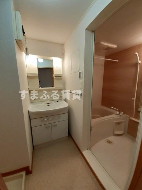 洗面設備　同仕様　同施工会社　洗面所