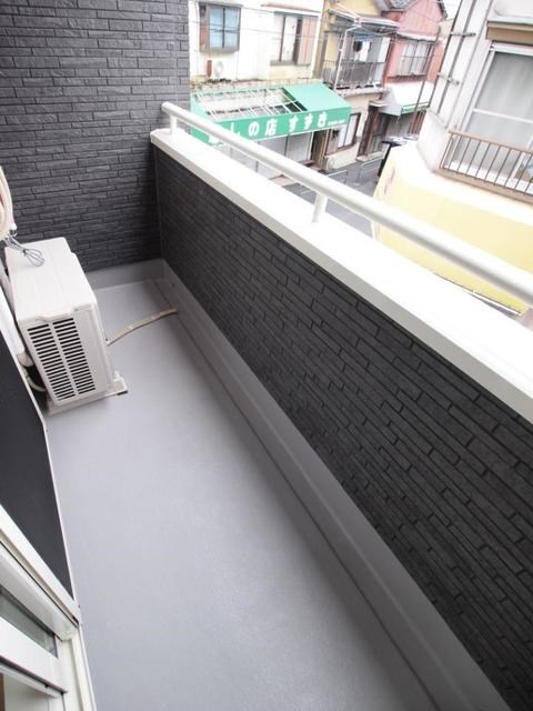 バルコニー　嬉しいバルコニー付き♪