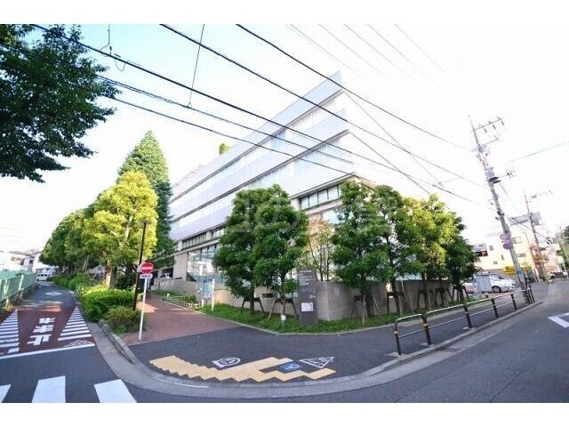 図書館　品川区立五反田図書館（図書館）まで504m