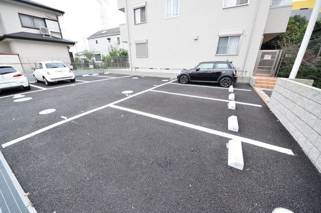 駐車場　★お部屋探しは株式会社タウンハウジング東京まで★