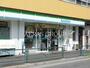 コンビニ　ファミリーマートサンズ田端新町店（コンビニ）まで155m