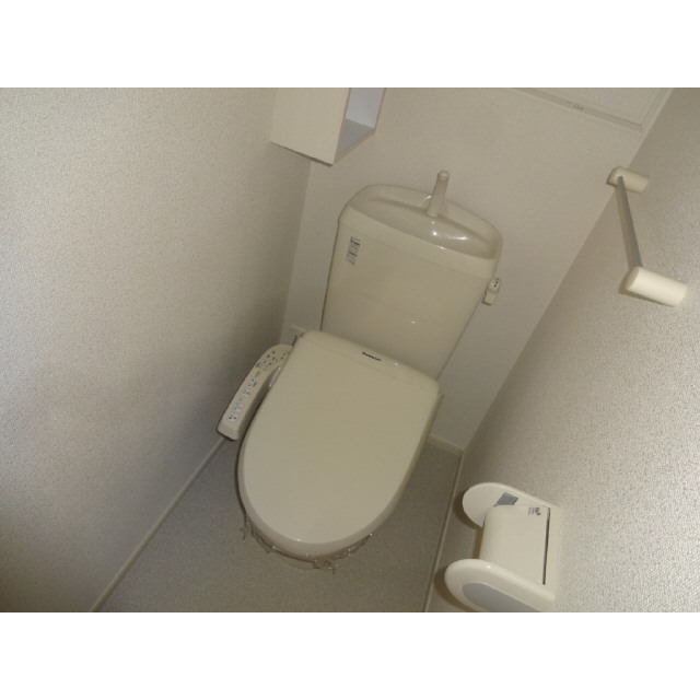 フィオーレかりん Aのトイレ写真