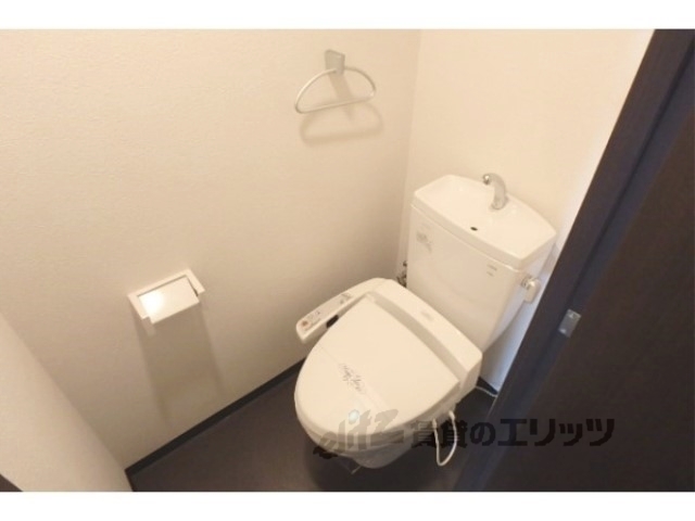 アスヴェル京都外大前のトイレ写真